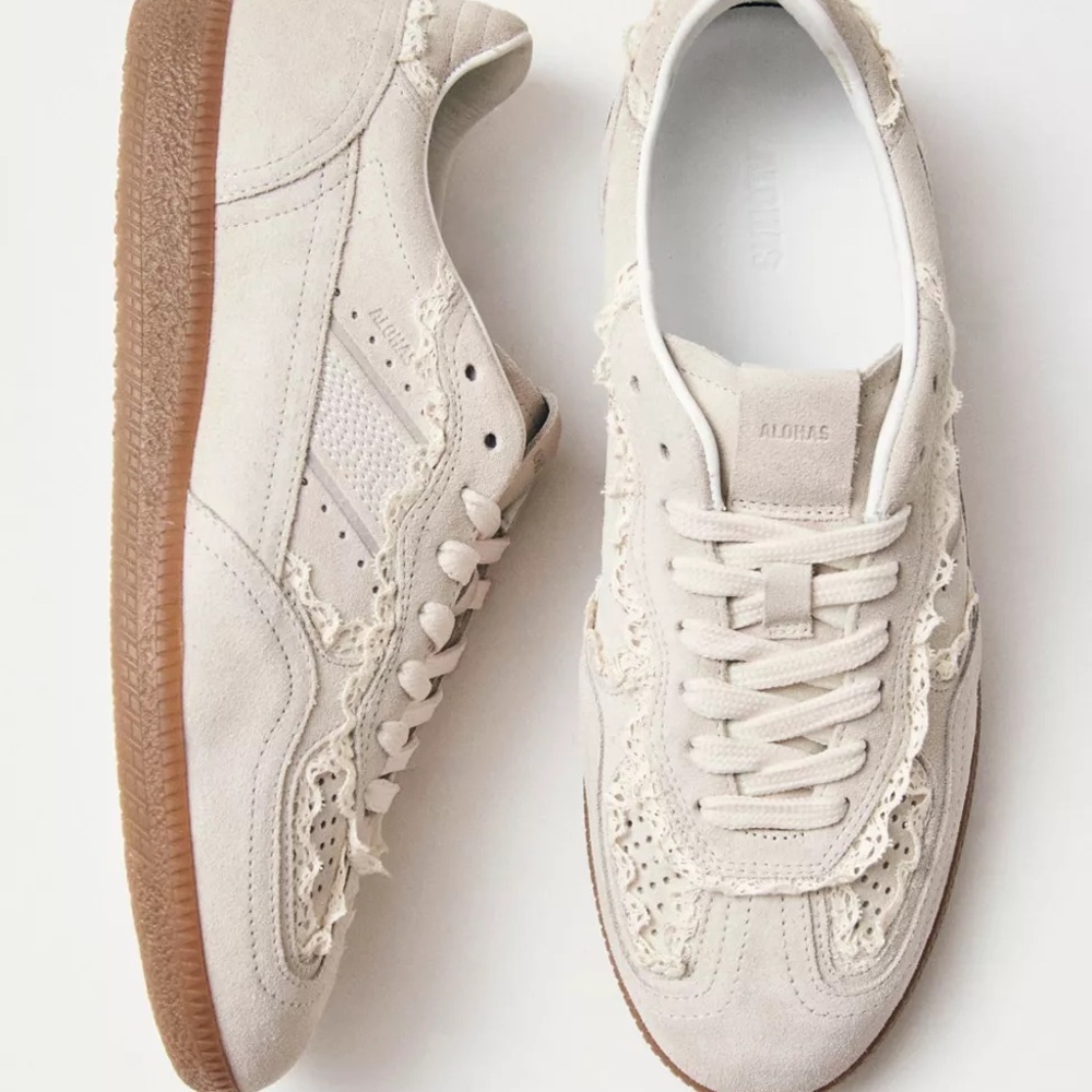 ALOHAS Lace-Trim Suede Sneakers 490 leather - Picture 9 of 9